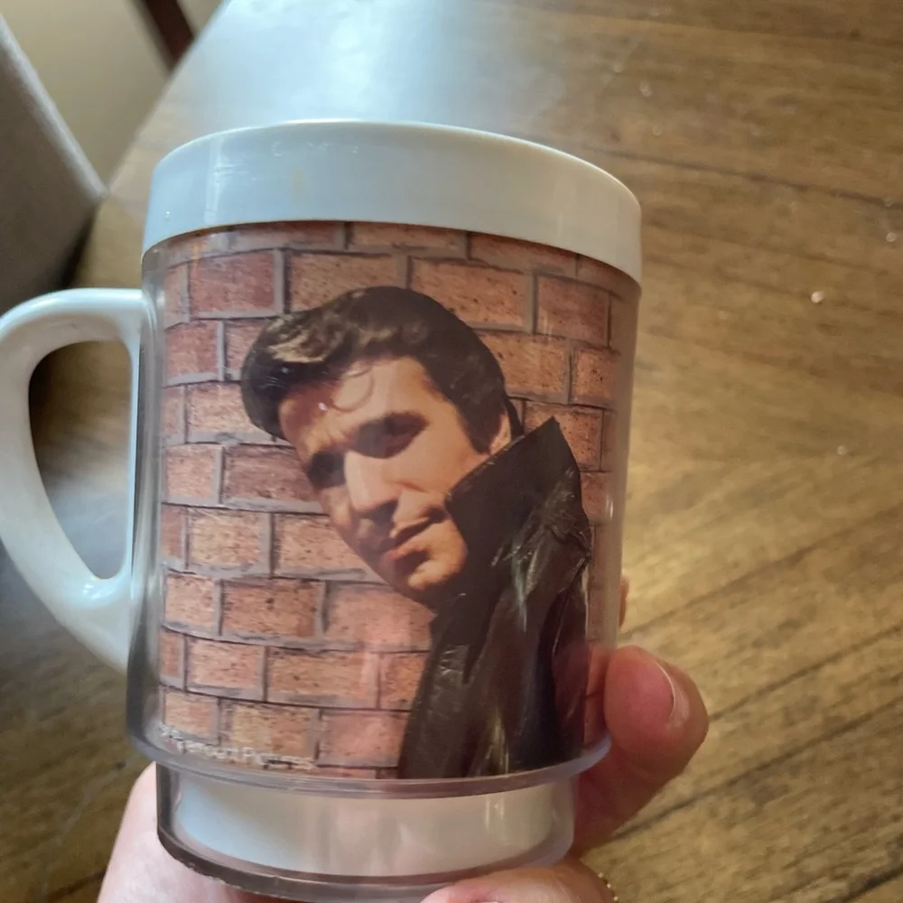 Source Unknown White Ceramic 'The Donz' Novelty Mug with Brick Graphic